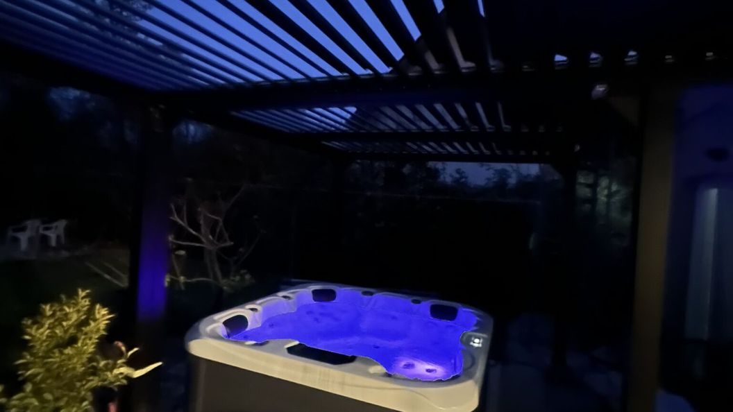 Verandás Nyaralóház Balatonkenese (1)