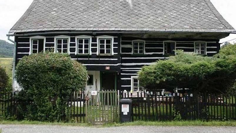 Chalupa Velenice (1)