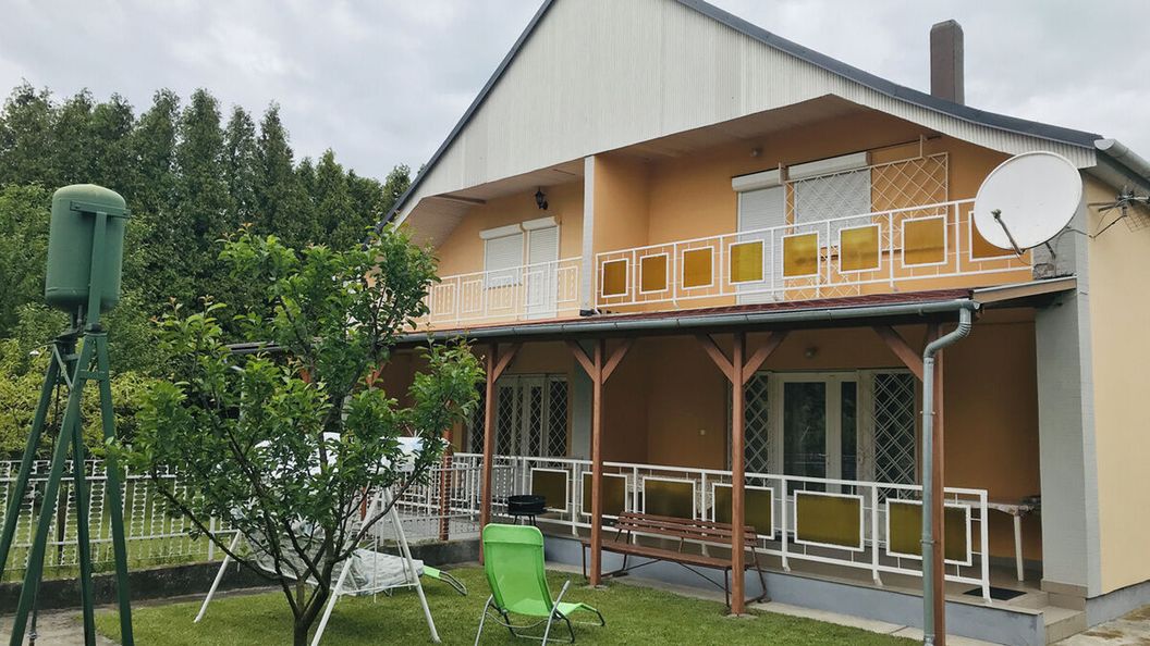 Bajcsy Ikernyaraló Balatonmáriafürdő (1)