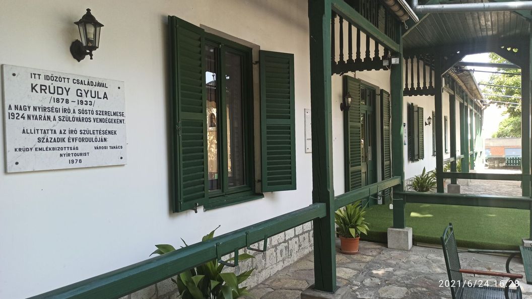 Svájci Lak Panzió Nyíregyháza (1)