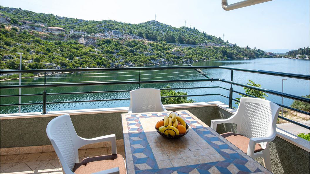 Apartman Ploče - CDR507 (1)