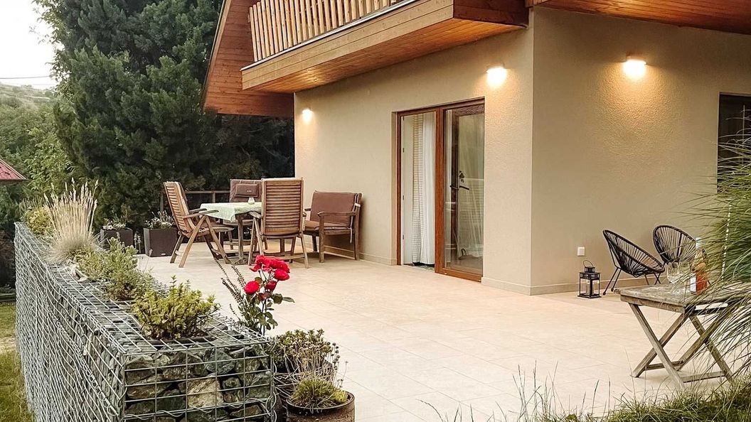 Chata U svahu Němčičky (1)