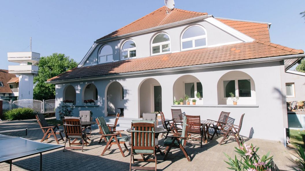 Alle Bed & Breakfast Panzió Keszthely (1)