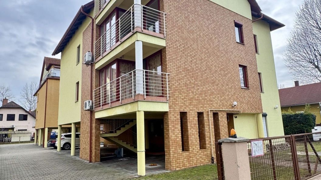 Lilly Apartman Siófok (1)