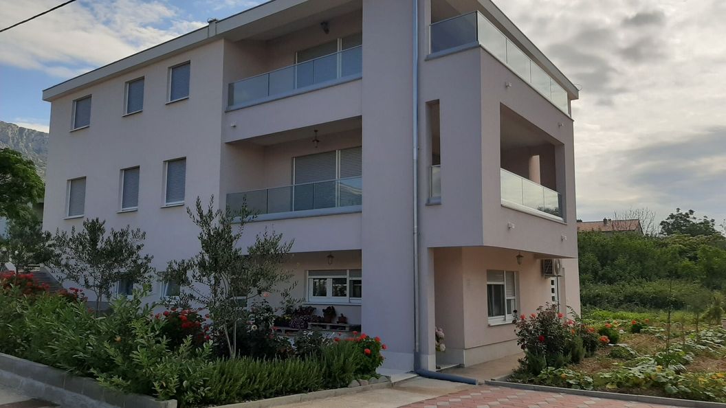 Apartman Brko Kaštel Gomilica (1)