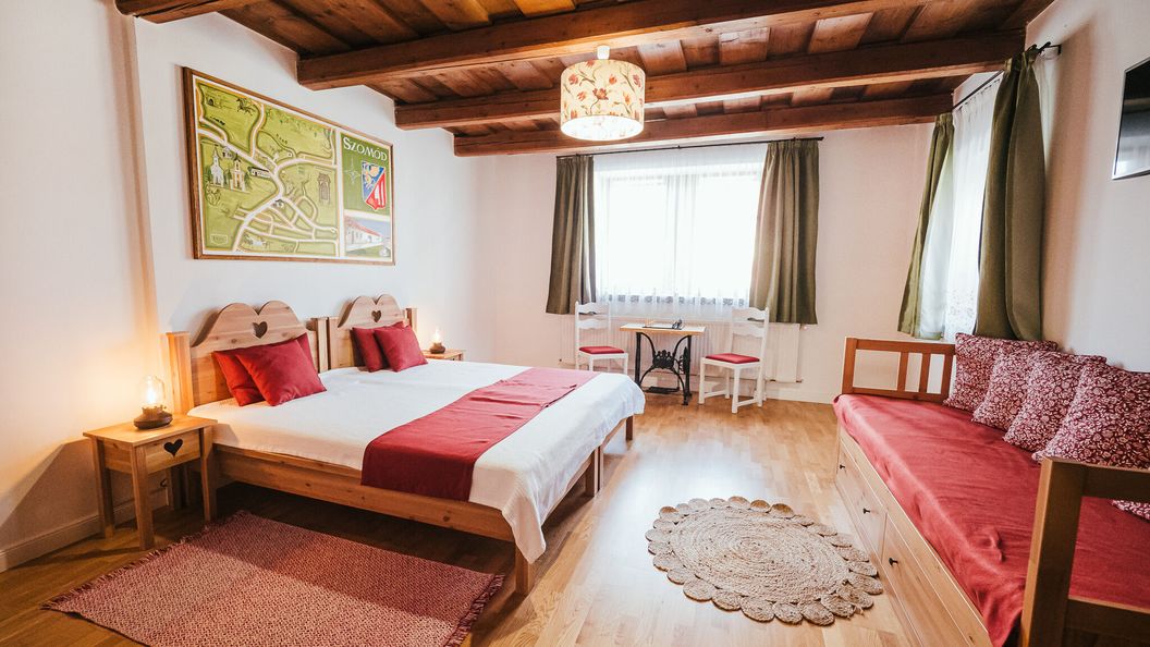 A MI KISHÁZUNK Vendégház Szomód (1)