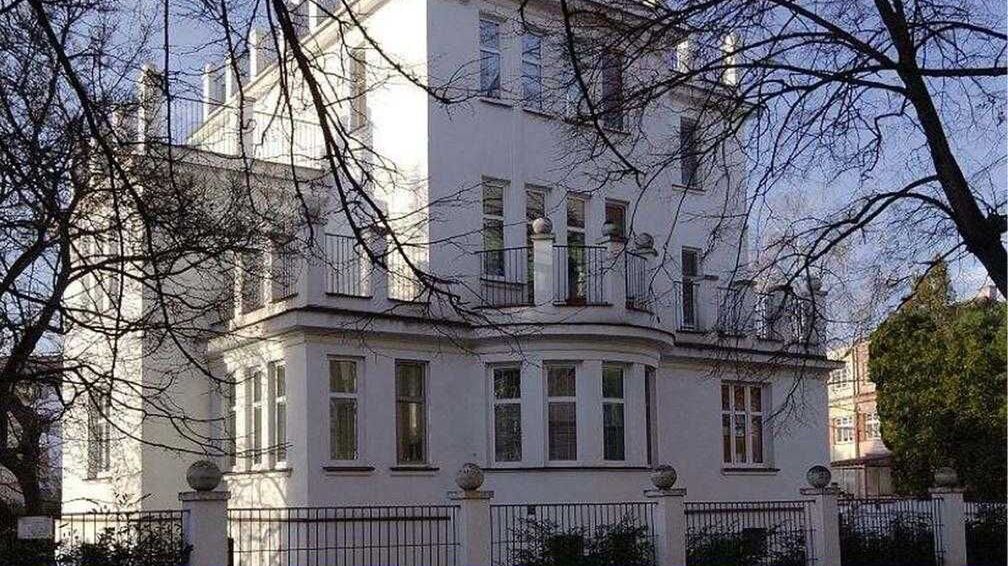 Apartments Villa Whitehouse Ostrava (1)