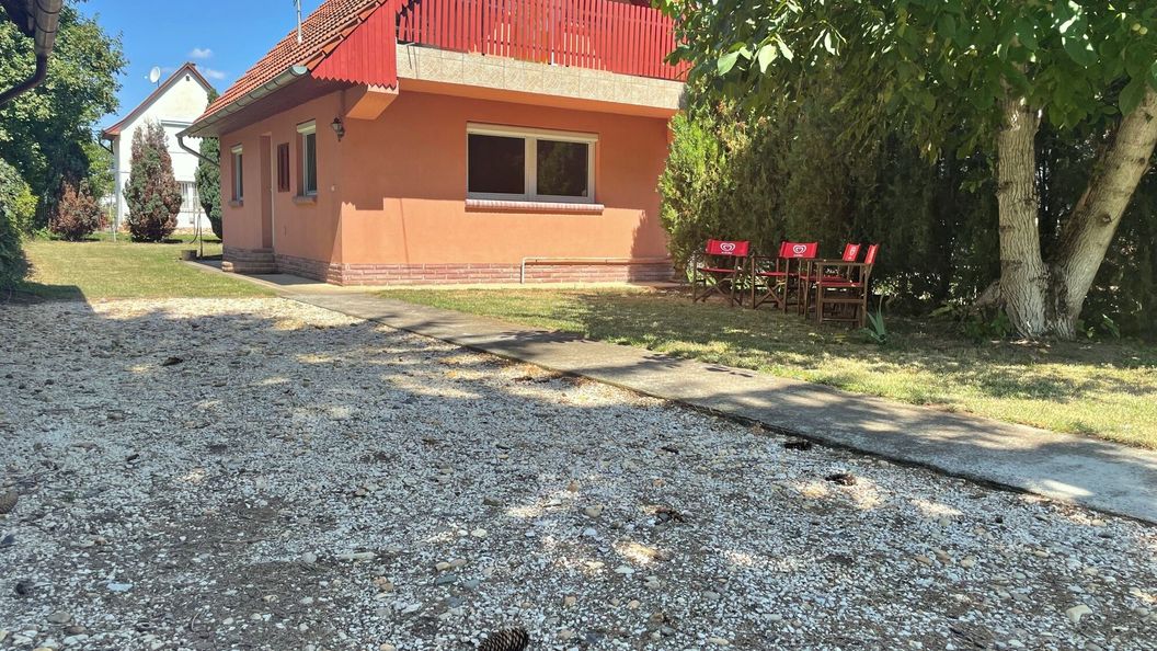 Csendes Apartman Gyopárosfürdő (1)