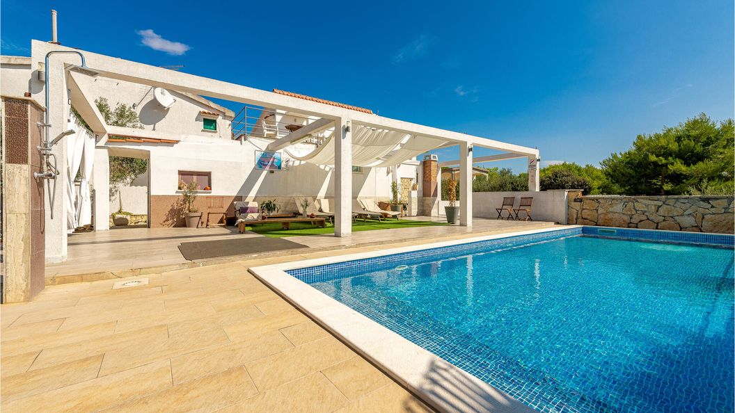 Apartman Vir - CDA963 (1)