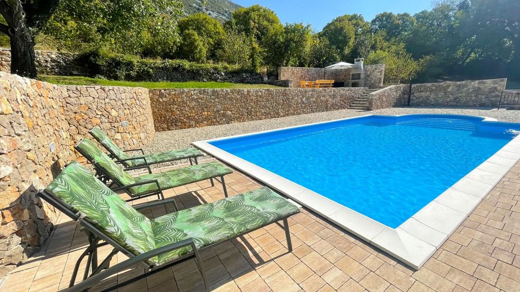 Villa Jadranka Drivenik (1)