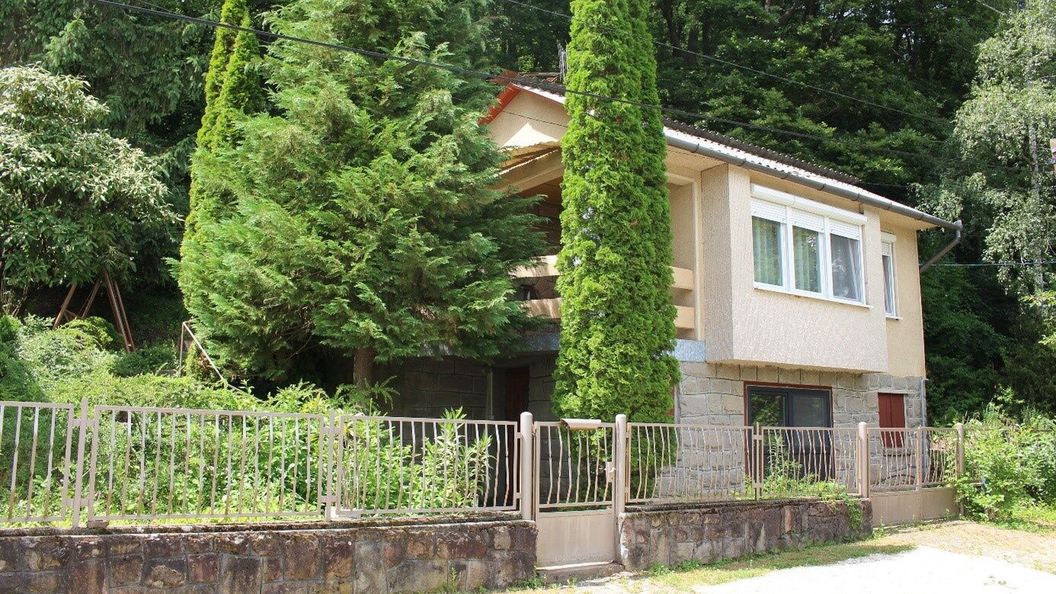 Rigófészek Vendégház Bogács (1)