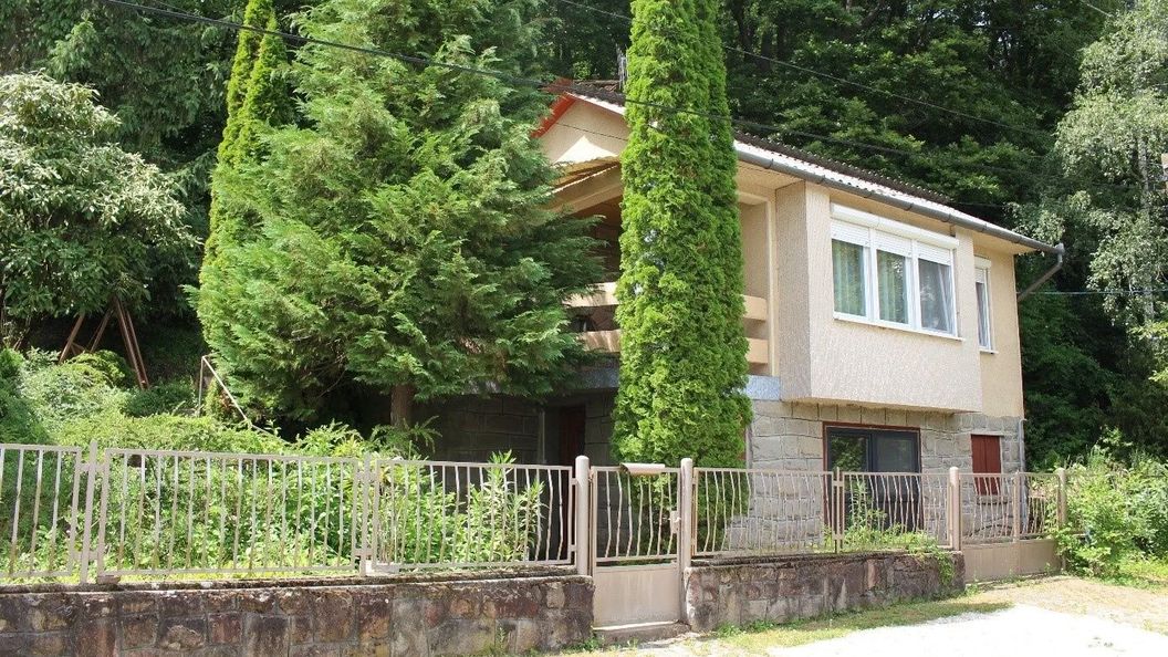 Rigófészek Vendégház Bogács (1)