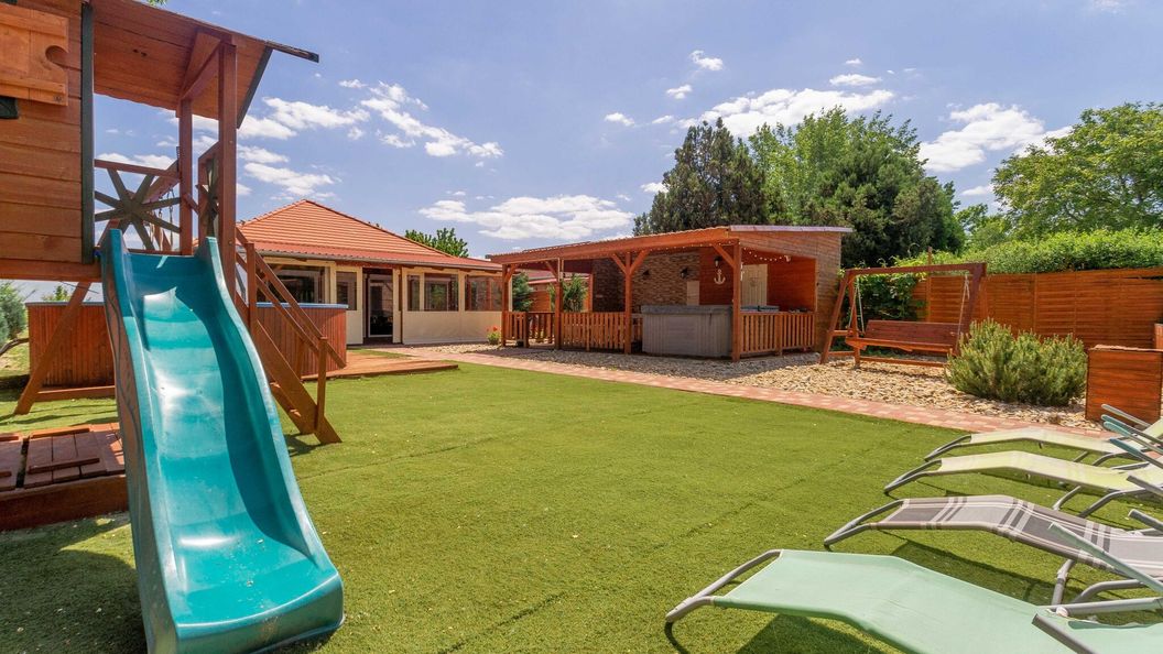 Horog Pihenőház Mezőtúr (1)