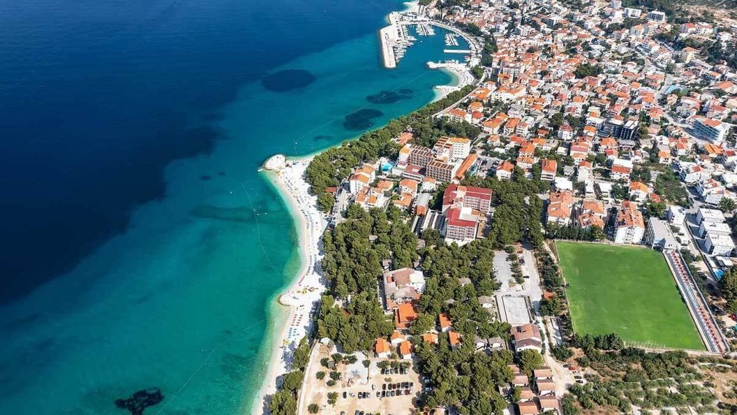 Family Resort Urania Baška Voda (1)