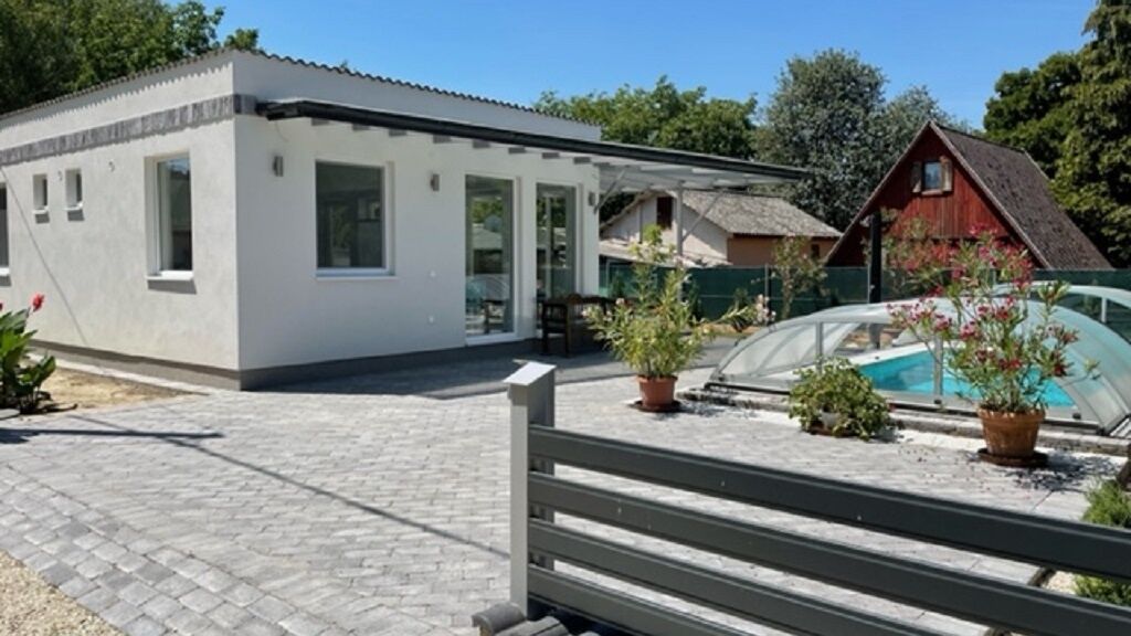 Ezüstpart Apartman Makád (1)