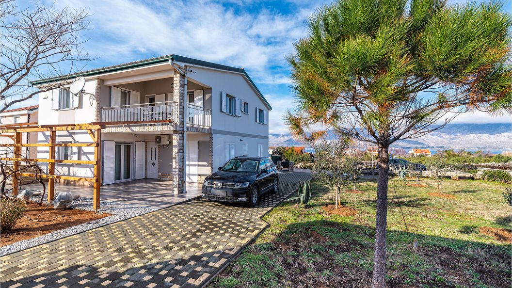 Apartman Ražanac - CDI007 (1)