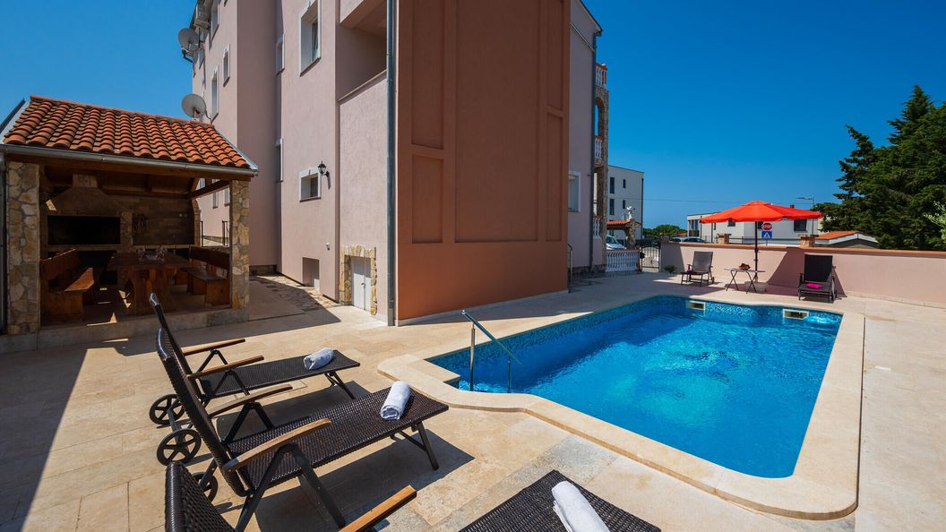 Apartman Pula - CIP635 (1)