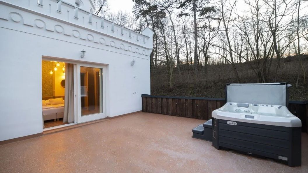 Malomkert Bagolyvár Szob (1)