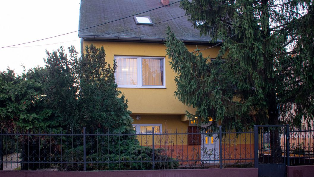 Canary Color Guesthouse Bogács (1)