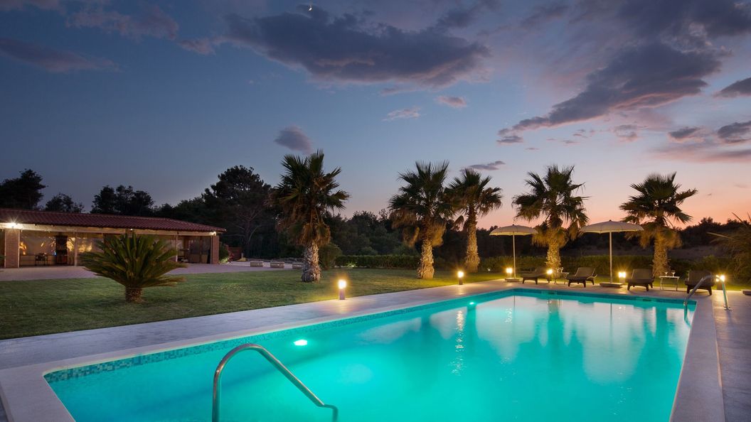 Luxusvilla Medencével Vir - 18506 (1)