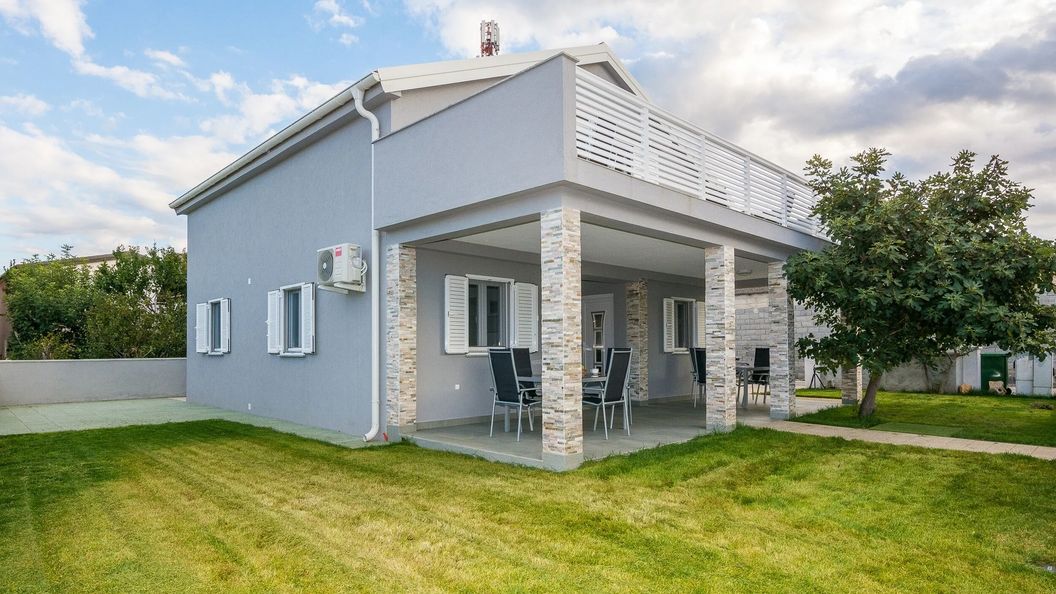 Apartmanok A Tenger Mellett Vir - 18557 (1)