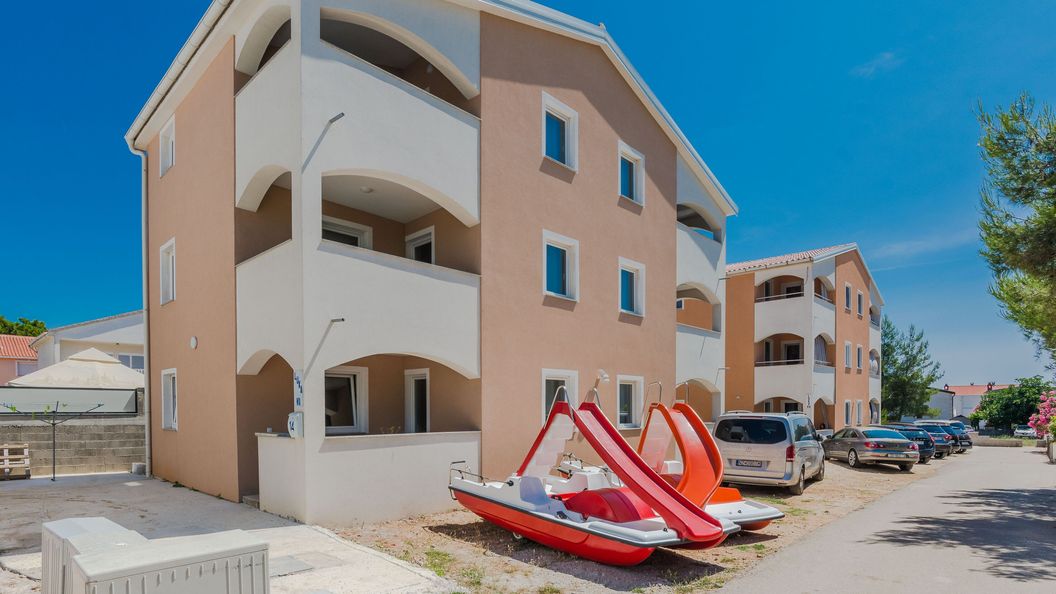 Apartmanok A Tenger Mellett Vir - 18563 (1)