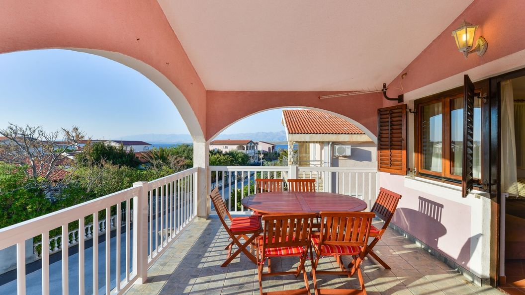 Apartmanok A Tenger Mellett Vir - 18572 (1)