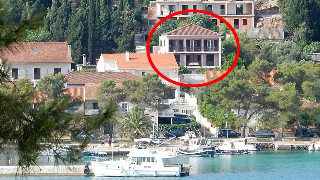 Apartmanok A Tenger Mellett Loviste, Peljesac - 18656 Lovište (1)