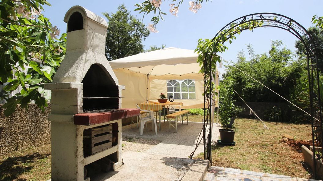 Apartmanok Parkolóhellyel Silo, Krk - 18763 Šilo (1)