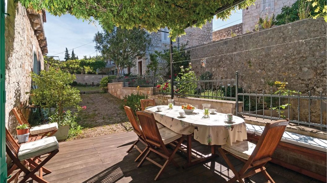 Vendégház Milna - CDB516 (1)