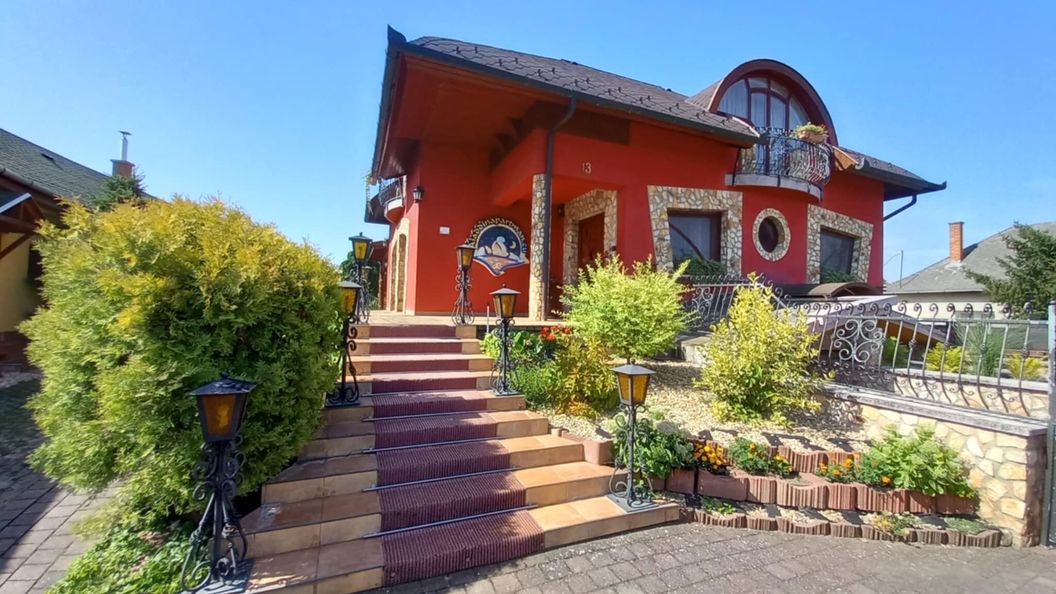 Aladdin Apartmanház Hajdúszoboszló (1)