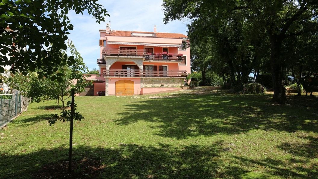 Apartmani Iva Malinska (1)