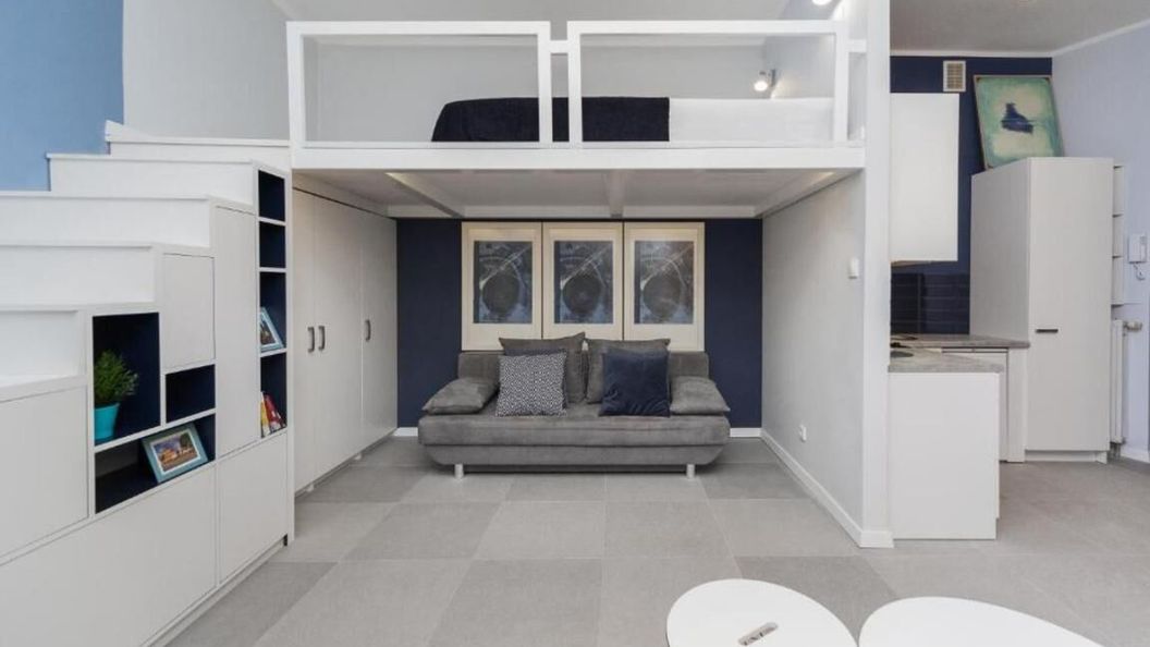 Quiet & Comfortable Old Krakow Apartment (1)