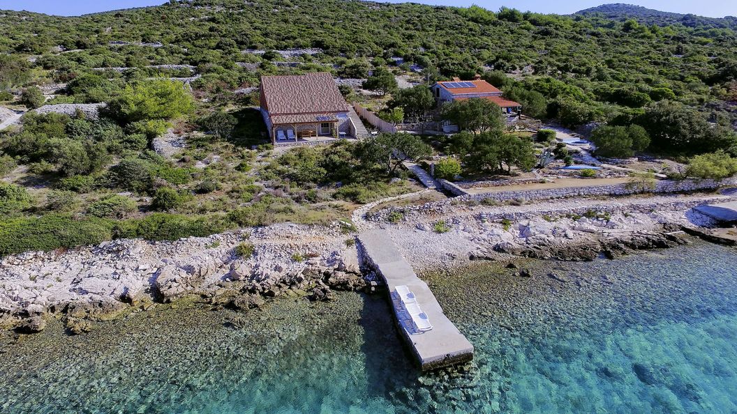 House Lanterna Tkon (1)