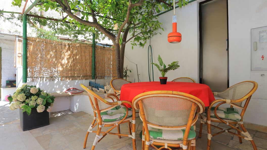 Apartmanok Internet Hozzáféréssel Makarska - 19038 (1)