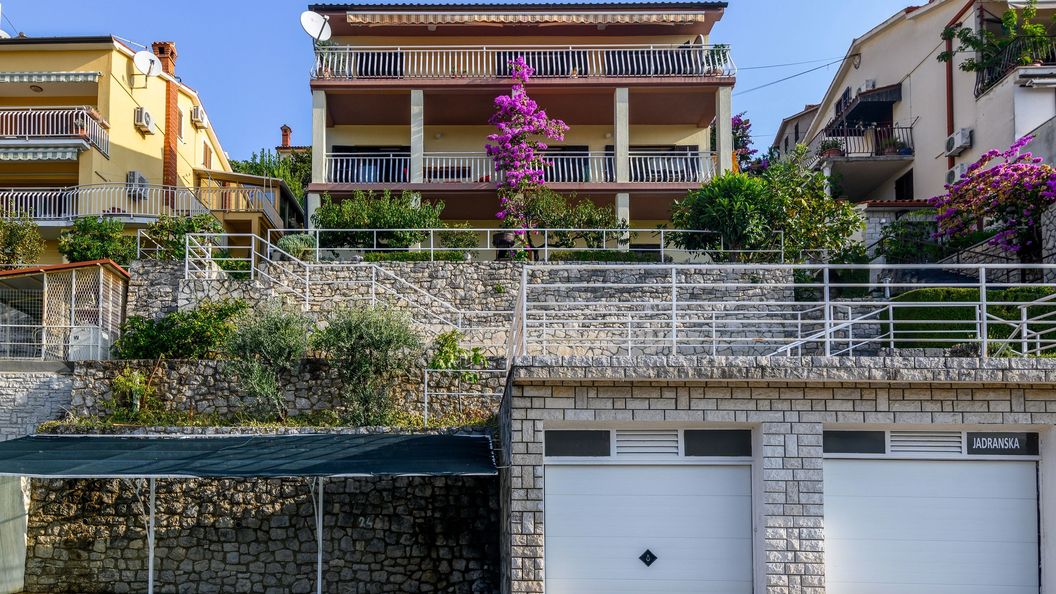 Apartmanok Parkolóhellyel Rabac, Labin - 19055 Rabac (1)