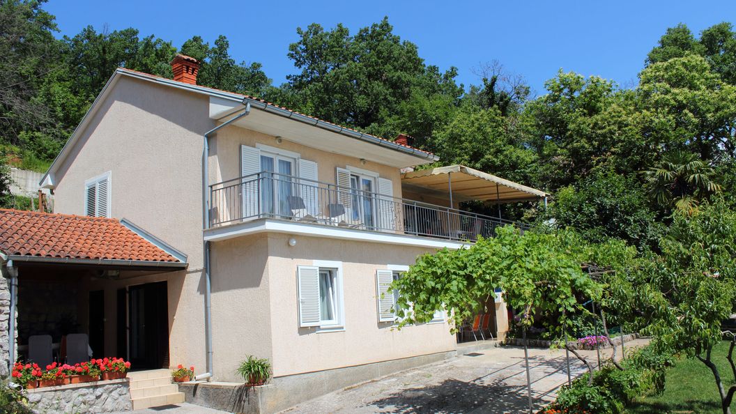 Apartments Serđo Opatija (1)