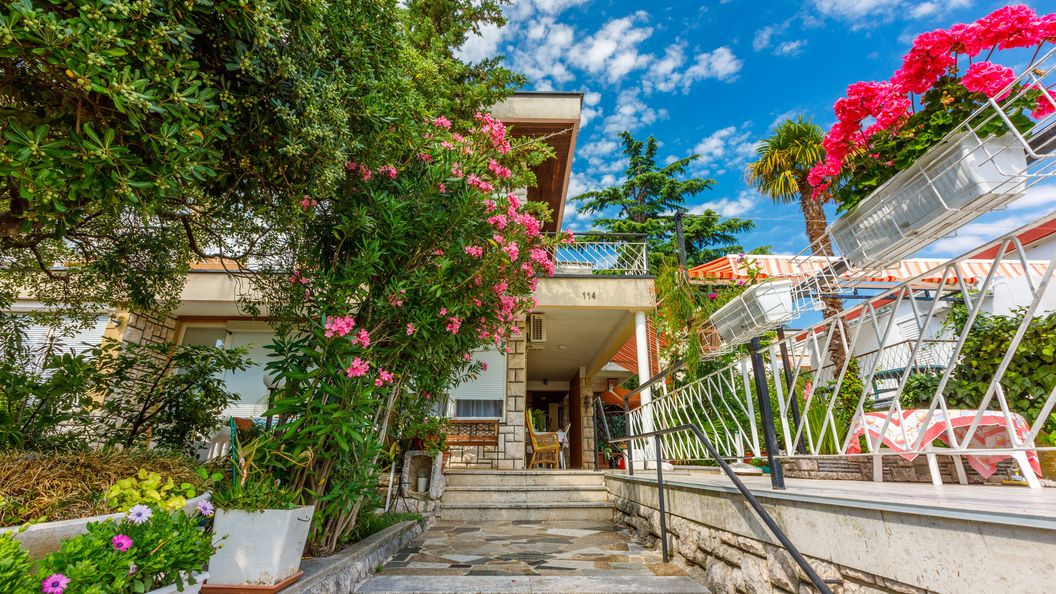 Apartments Kamen Dramalj (1)