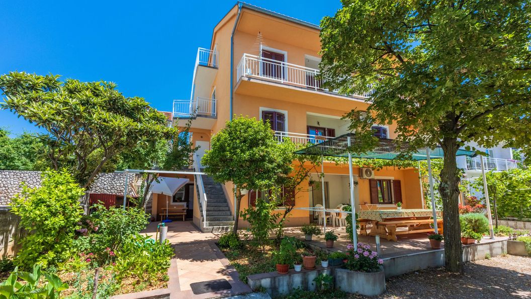Apartments Lilin Crikvenica (1)