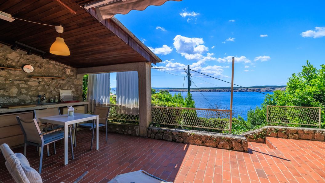 House Bubble Jadranovo (1)