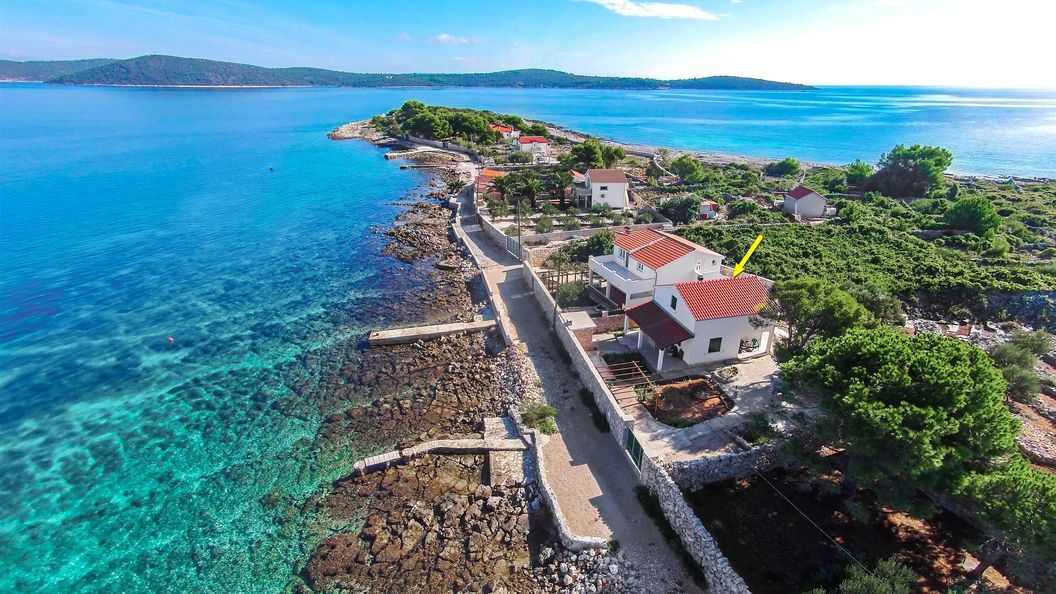 House Merica Drvenik Mali (1)