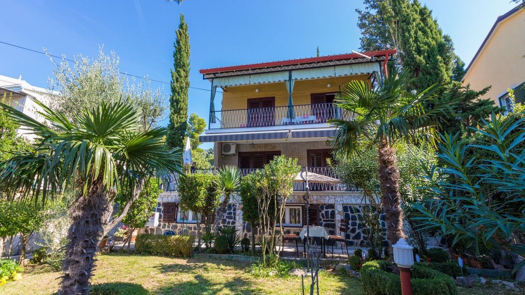 Apartments Hinic Selce (1)