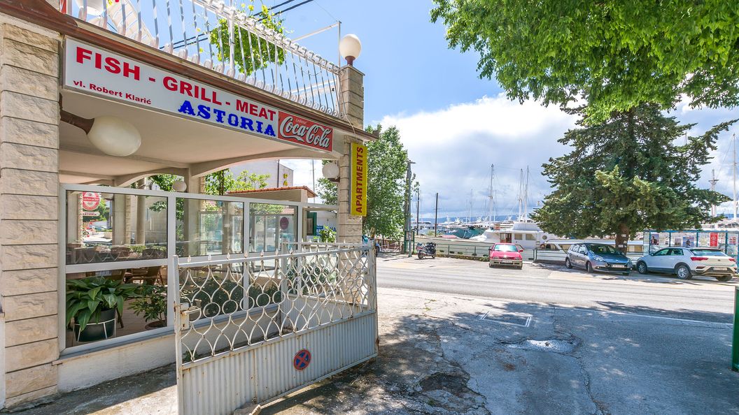 Apartments Klarić Krilo Jesenice (1)