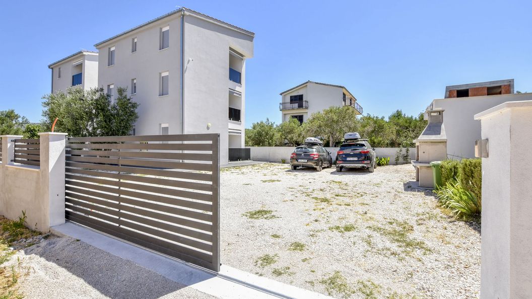 Apartments Zdeslav Rogoznica (1)