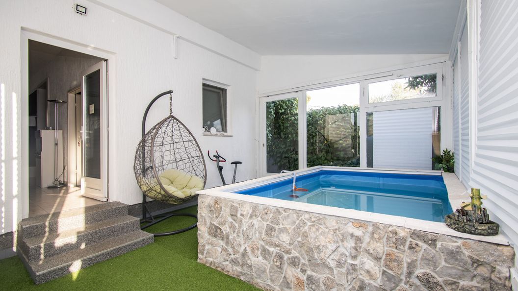 House Kala Brodarica (1)