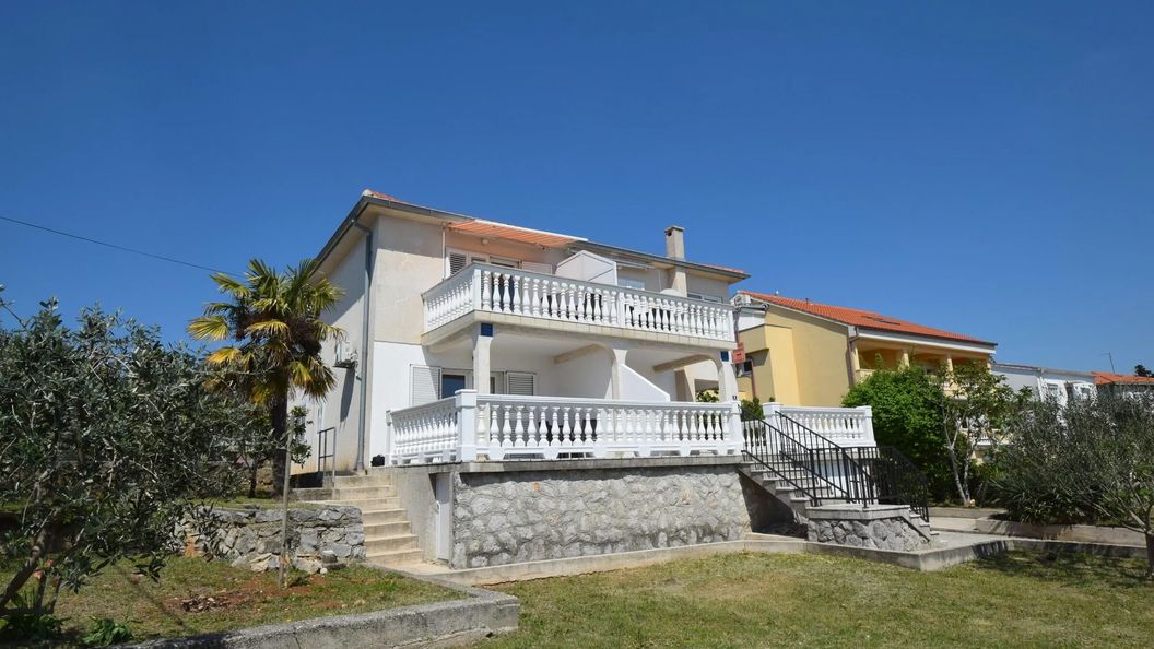 Apartmanok Parkolóhellyel Krk - 19365 (1)