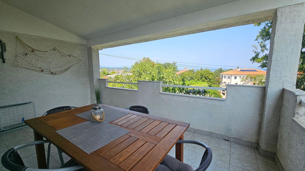 Apartmanok Parkolóhellyel Vantacici, Krk - 19388 Vantačići (1)