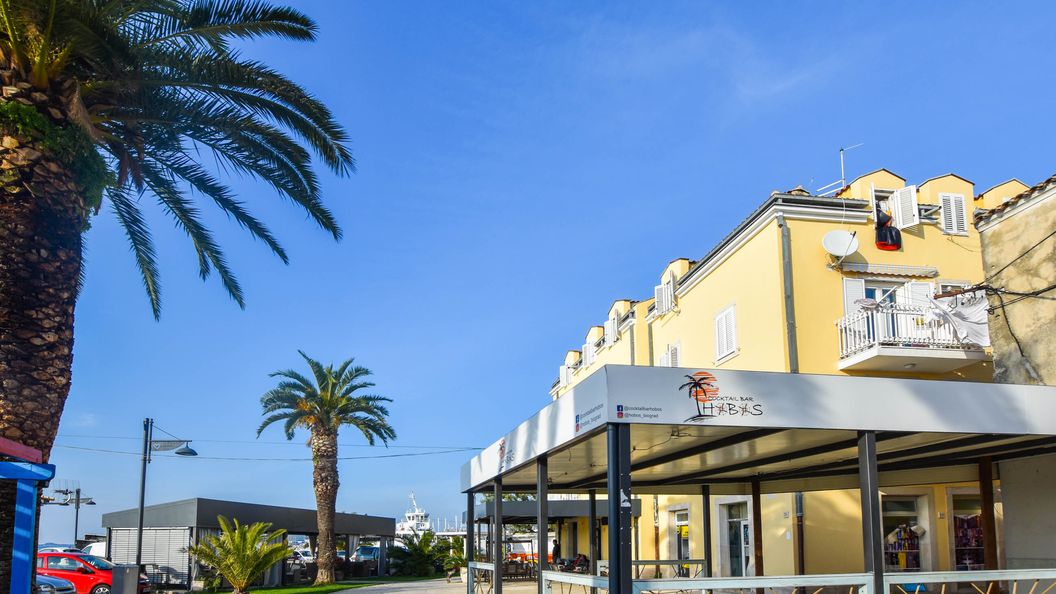 Apartment Emil Biograd (1)