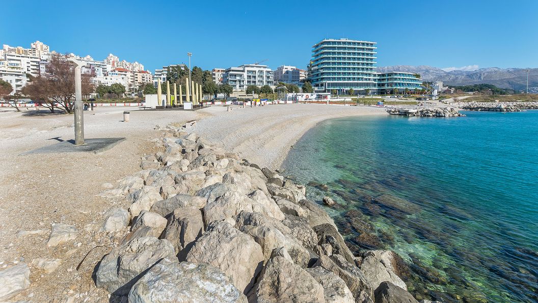 Apartments and Room Excelsior Split (1)