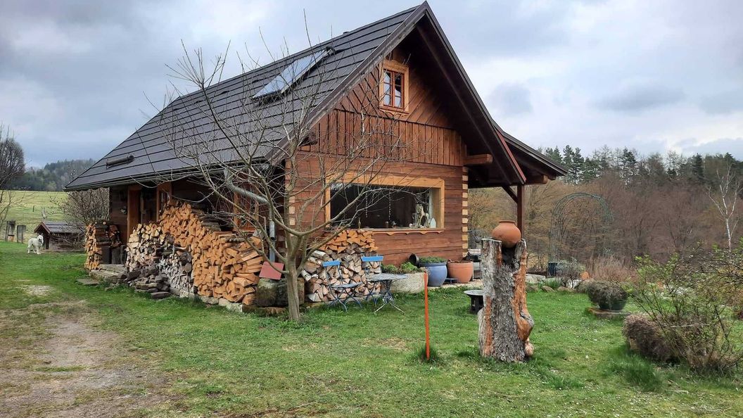 Roubenka na Statku Cetenov (1)